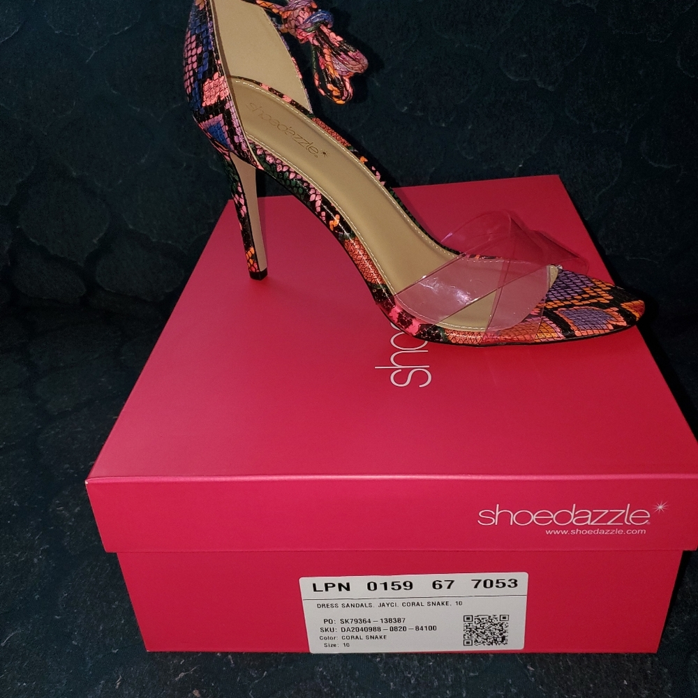 Shoes - Picture 5 of 5